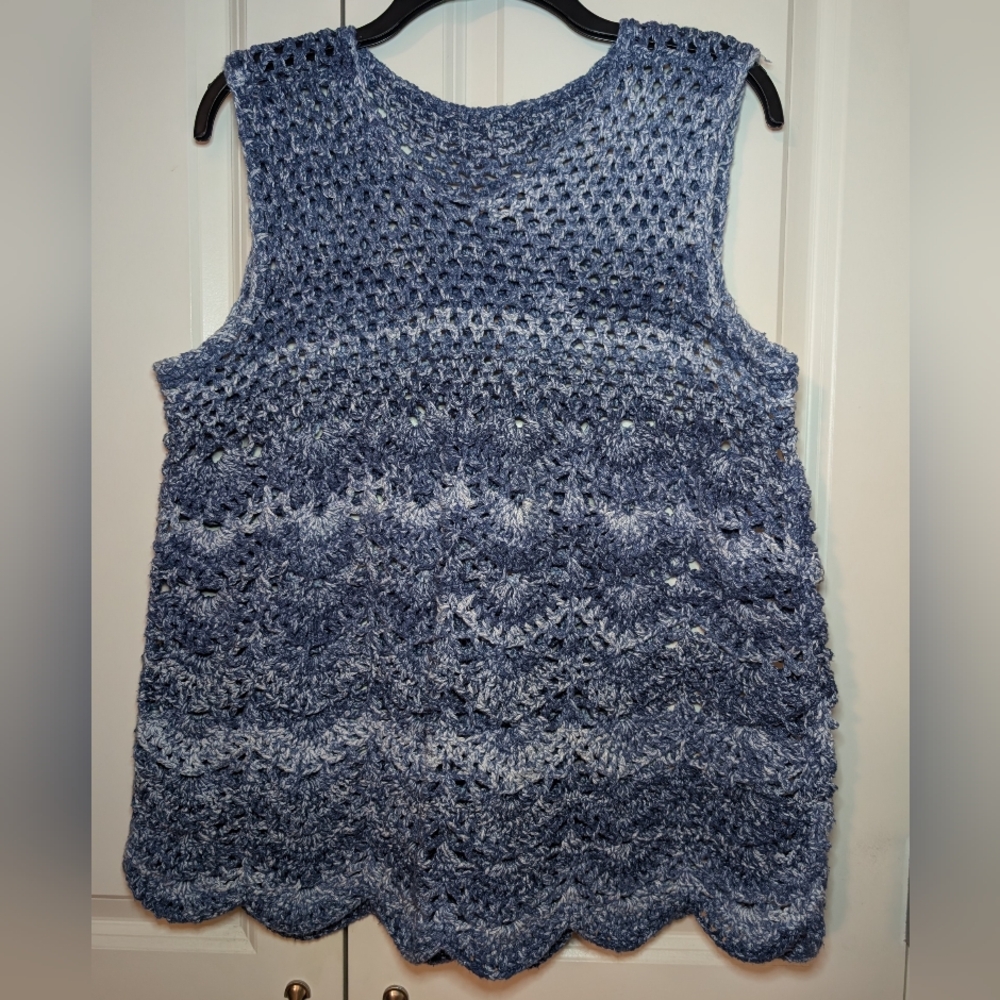 Elegant Navy Crochet Tank Top